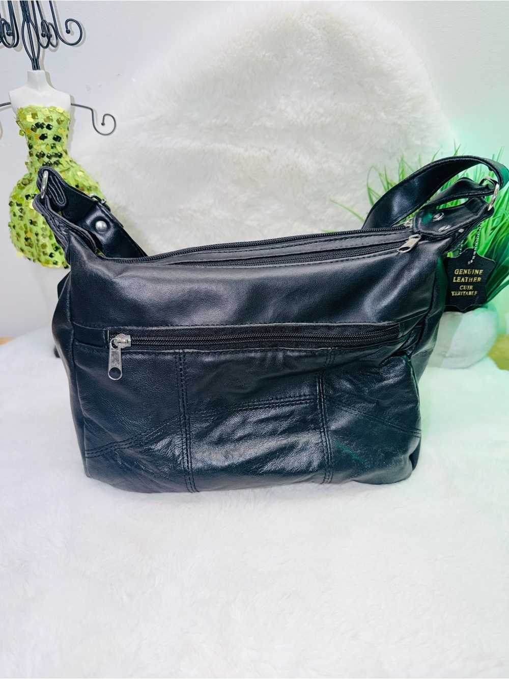 Bentley Genuine Leather Black Shoulder Every Day Effortless Purse Bag 💼